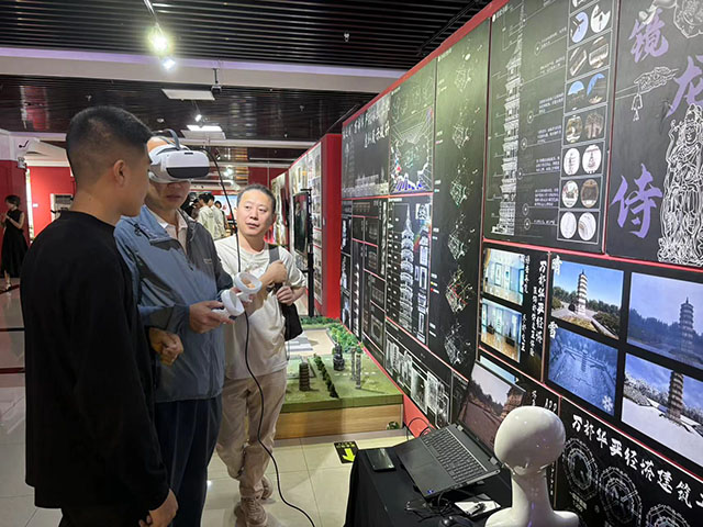 內蒙古藝術學院設計學院2024屆畢業生畢業設計作品展在呼和浩特美術館開幕(图2)