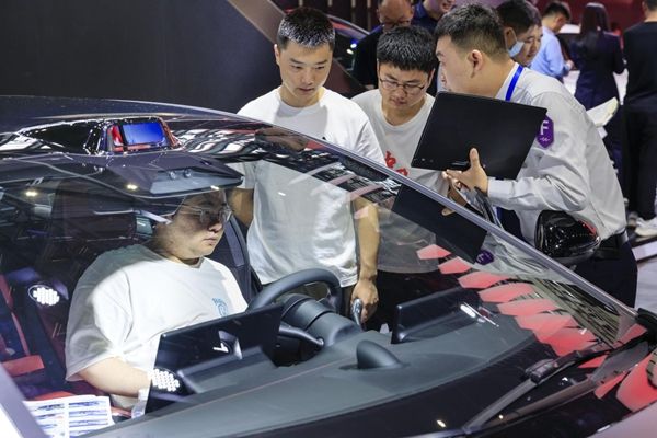 “新质”启新程2024第十六届郑州国际车展扬帆起航！(图8)