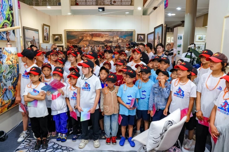 2024北京艺博会“艺启未来共创共融”12岁少年郎云畅跻身展览刷新纪录(图6)