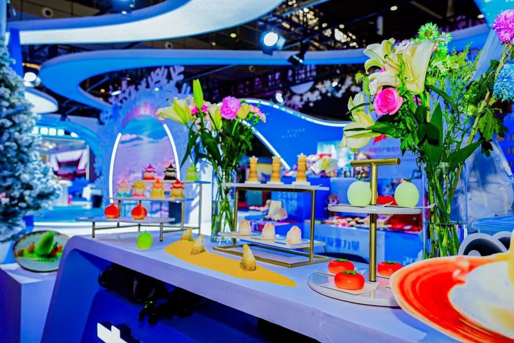 第十八届新疆冬季旅游产业交易博览会暨2024新疆热雪节盛大开幕兵团冬季活动亮点纷呈(图2)