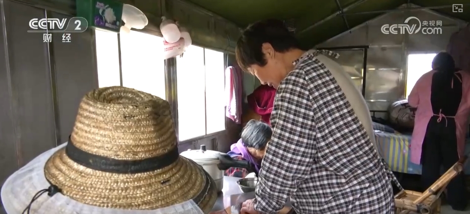 kaiyun入口：好“蜂”景蜜香飘海外！蜂产品外贸版图扩大出口强劲(图1)