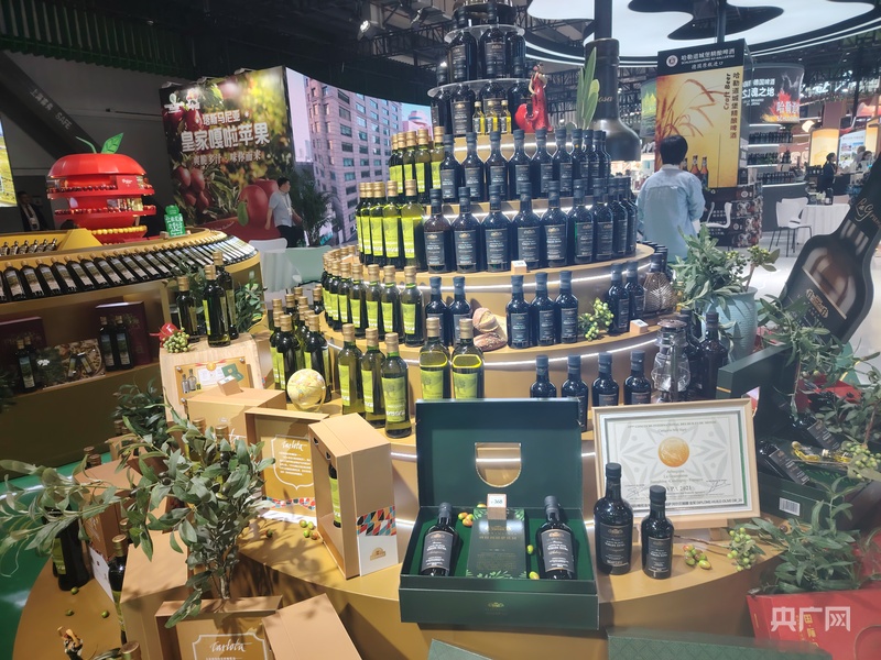 kaiyun：消博会观察：外企高管热议中国市场机遇开放合作成全球共识(图5)