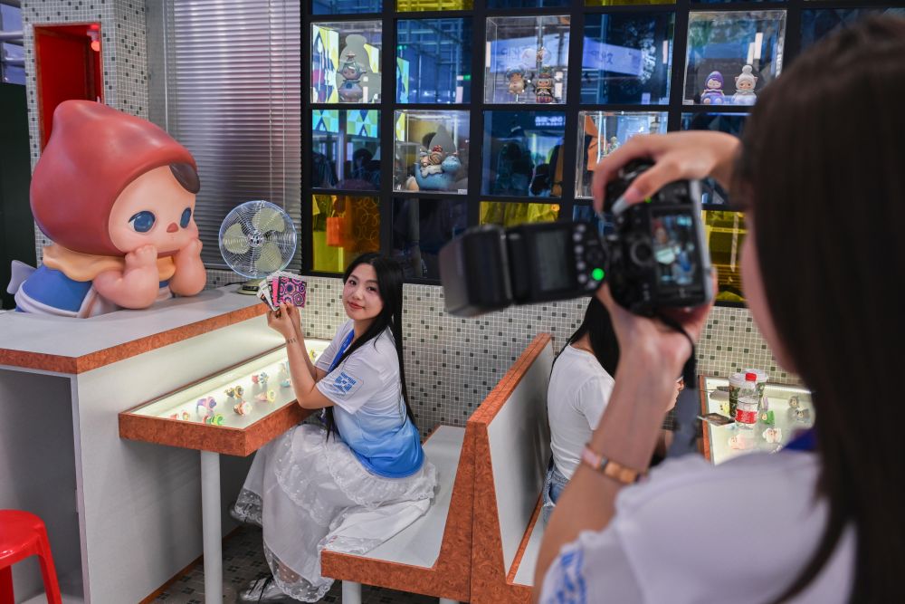 kaiyun：文创消费持续上“新”文化产业加速升级(图2)