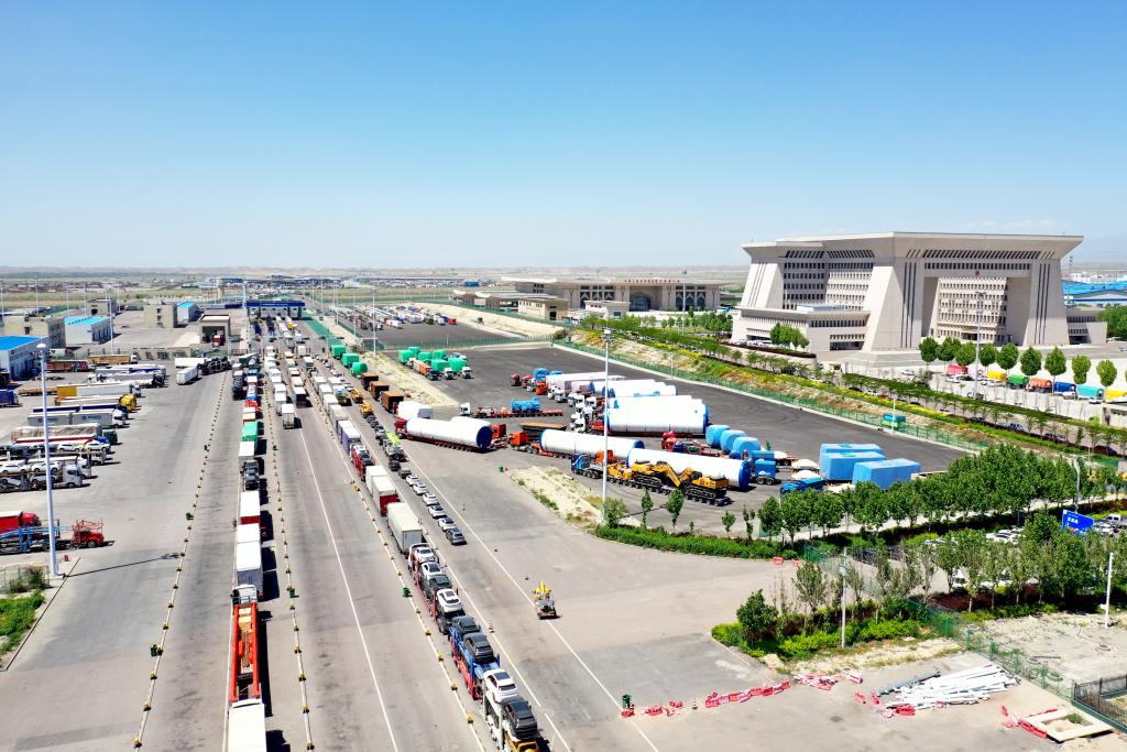 kaiyun入口：绿色新风拂丝路——中国中亚书写绿色发展新篇章(图3)