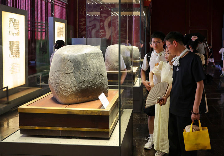 百载共守护一城尽风华——写在故宫博物院建院100周年之际(图4)