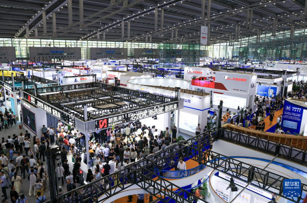 2025湾区半导体产业生态博览会开幕