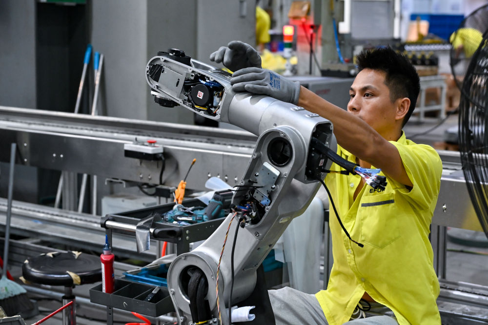 续写高质量发展的共赢故事——“与中国同行”的世界期待(图2)