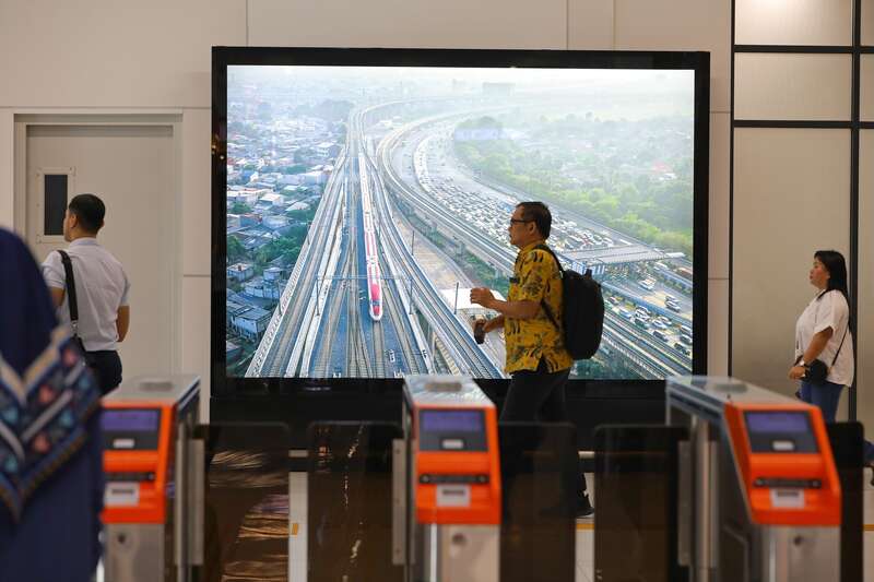 亚太拉手链接未来(图3)