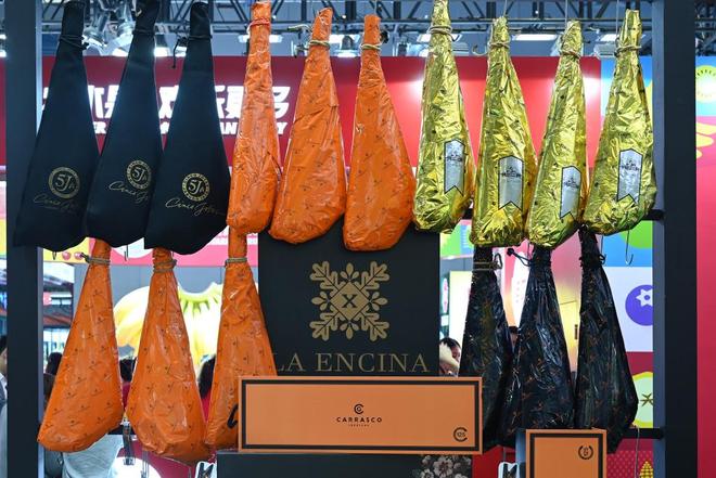 进博直击｜美食博览一场从全球农场到中国餐桌的舌尖旅行(图9)