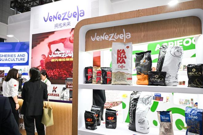 进博直击｜美食博览一场从全球农场到中国餐桌的舌尖旅行(图13)