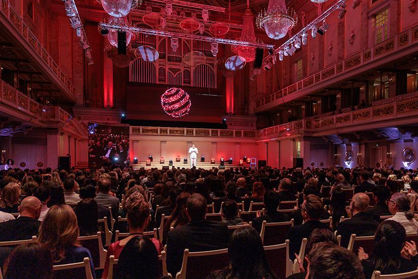 设计创意学院品牌创生团队荣获2025红点至尊奖(图1)