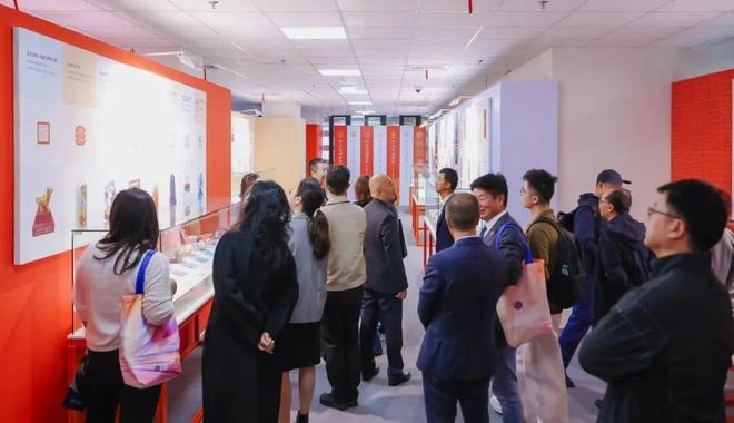 kaiyun网站：从“小众”到“大众”杨浦这场展览打造“新大众文艺”实践样本(图2)