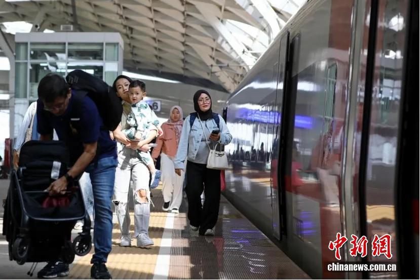 kaiyun入口：东西问丨印尼前外长哈桑：雅万高铁诠释中国式现代化的务实合作精神(图2)