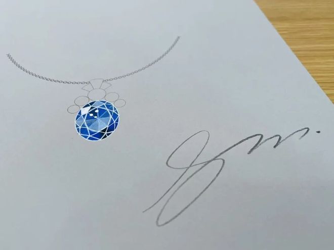 kaiyun：跟着藏家逛展览：矿石奇珍与她的百件珠宝(图22)