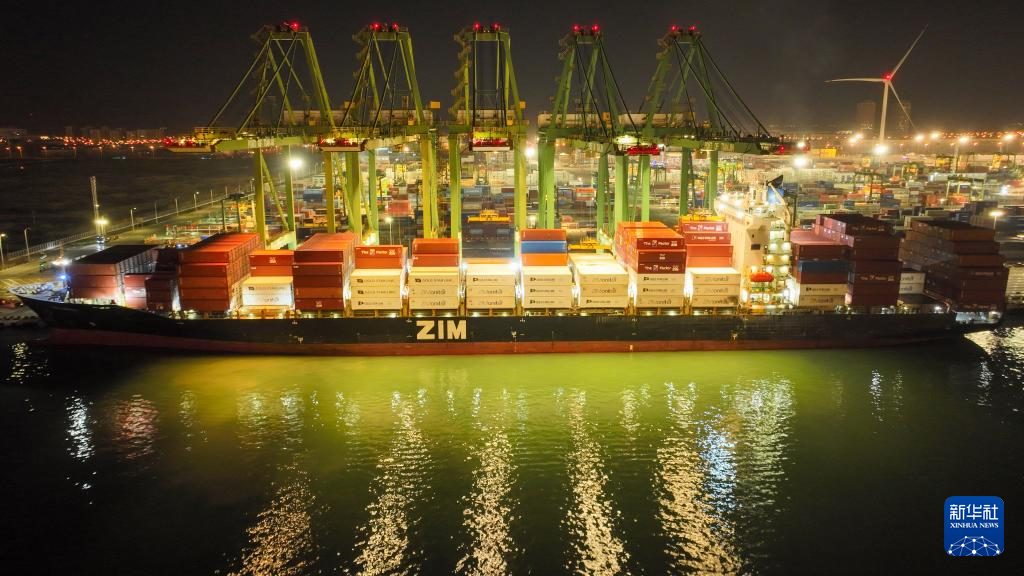 kaiyun入口：港口作业忙力争“开门红”(图5)