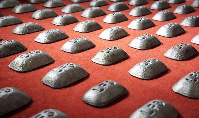 美国专家也看不懂！中国为何又把顶尖材料给干成“白菜价”了？(图2)