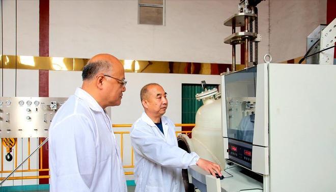 美国专家也看不懂！中国为何又把顶尖材料给干成“白菜价”了？(图9)