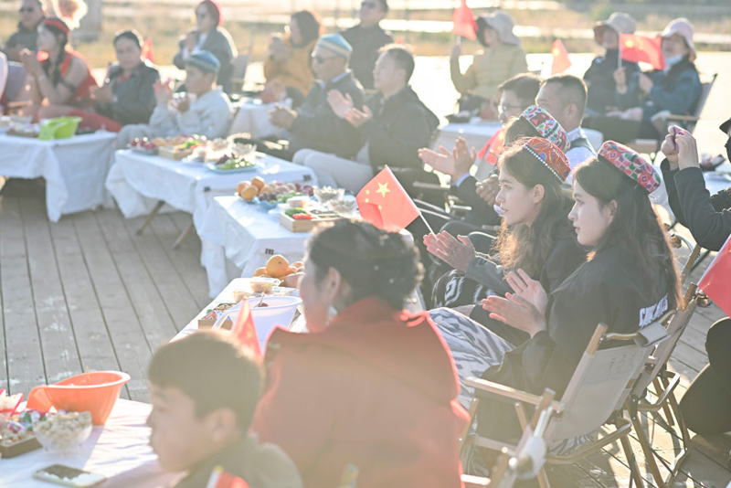 习近平总书记引领推进中华民族共同体建设(图11)