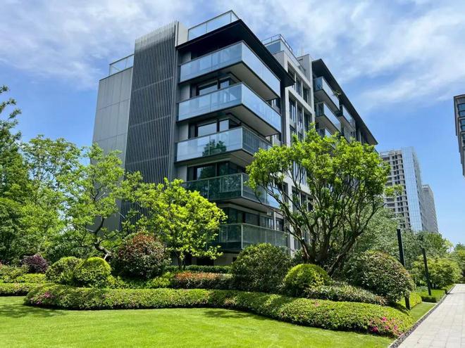 kaiyun网站：保利·世博天悦售楼处-网站-上海楼盘百科-上海浦东房天下热搜(图2)