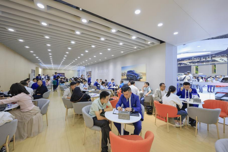 kaiyun入口：2026年贵阳国际车展收官成交量破历史峰值(图4)